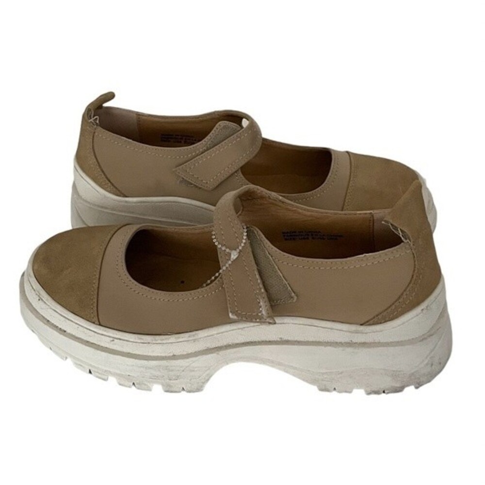 URBAN OUTFITTERS Sesame Shirlee Mary Jane Platform Sneaker US 8 M Beige White